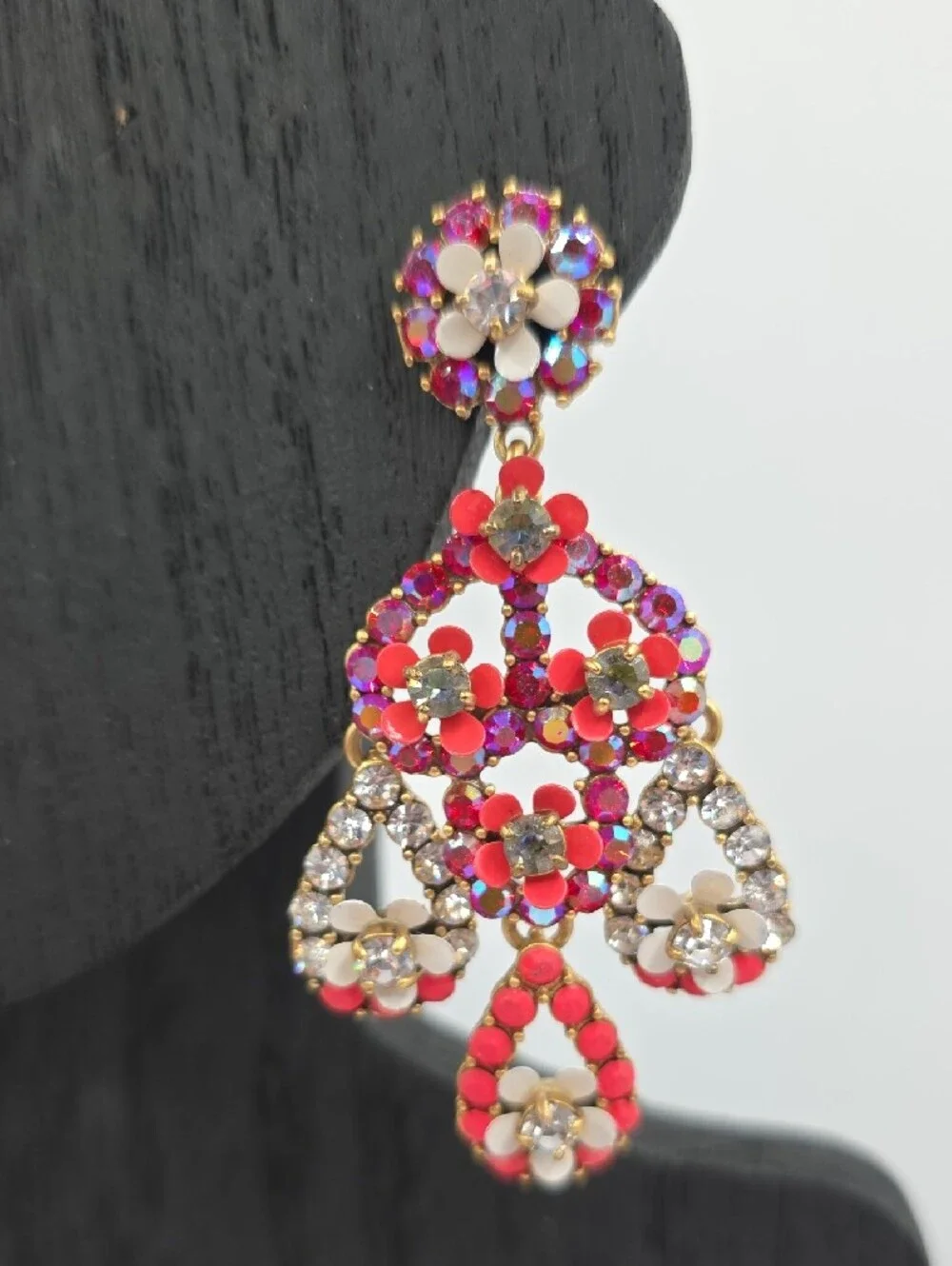 J. Crew Pink and Red And Iridescent Red Crystal Drop Chandelier Earrings Vintage